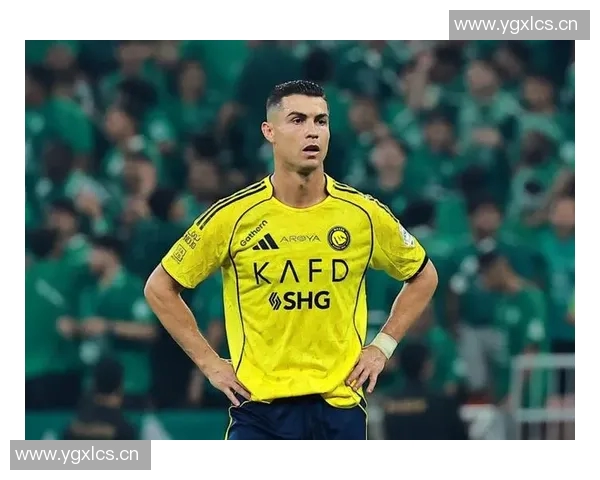 评论员:C罗不是国王!只是打工仔!要明白谁让他能去白宫的! 评论员:C罗不是国王!只是打工仔!要明白谁让他能去白宫的!