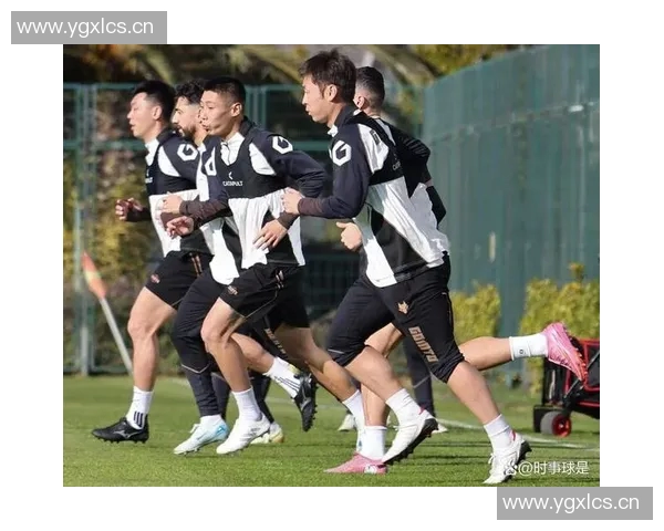 广东双雄+东西两狼!中甲冲超格局或呈四强逐鹿,身价最高是这支 广东双雄+东西两狼!中甲冲超格局或呈四强逐鹿,身价最高是这支